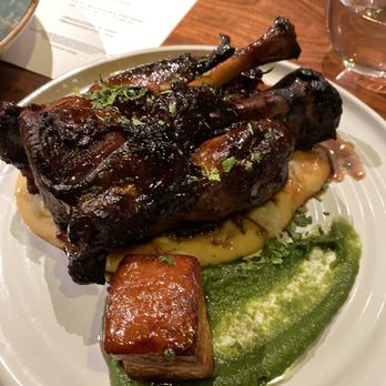 Lucy Restaurant & Bar - Pork shank - New American Near Me - Yountville, California Lucy Restaurant & Bar - Pork shank - New American Near Me - Yountville, California