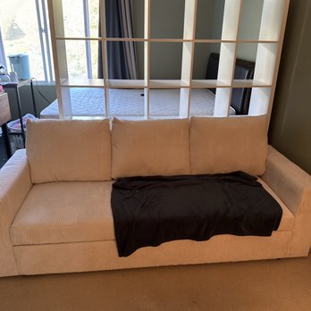 A2 Moving - Long Beach - They assembled all my future! Victor and Kevin are fast and efficient. Very professional and knowledgeable. - Movers Near Me - Long Beach, California