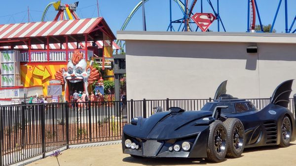 six-flags-discovery-kingdom-parking-lot-143-photos-88-reviews