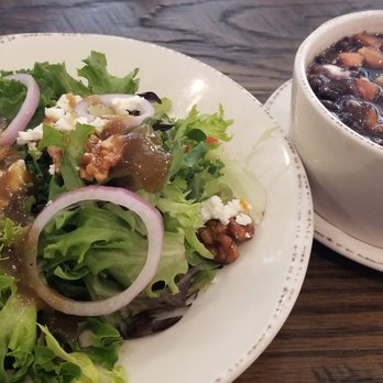 The '401 - House salad and black bean soup - American Near Me - Bellaire, Texas The '401 - House salad and black bean soup - American Near Me - Bellaire, Texas
