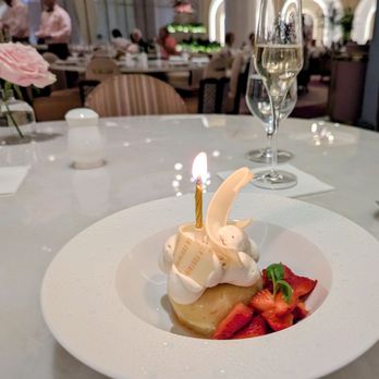 La Fontaine - Good Lord: I'm 60. - Breakfast & Brunch Near Me - Las Vegas, Nevada La Fontaine - Good Lord: I'm 60. - Breakfast & Brunch Near Me - Las Vegas, Nevada