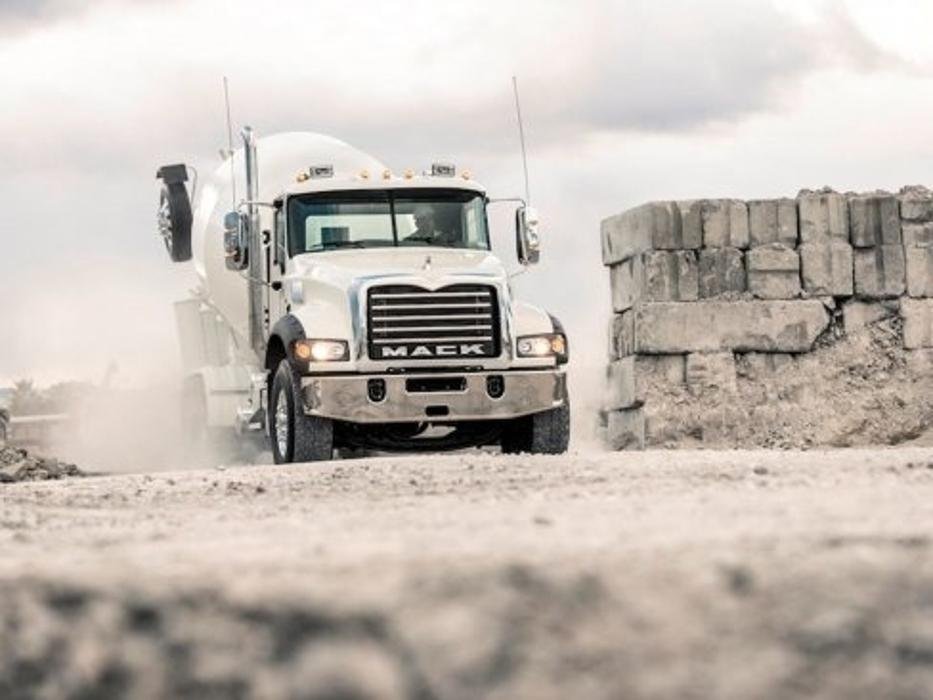 SALMON ARM READY MIX Updated August 2024 60 Photos 2851 13th