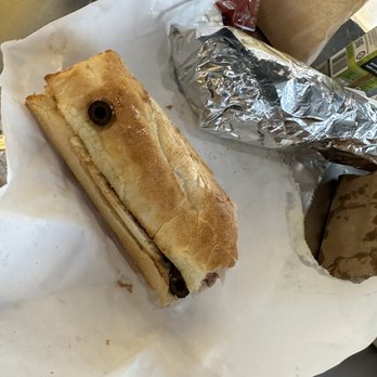 Which Wich - 14' Turkey, Roast beef, Ham, Bacon and cheese - Sandwiches Near Me - Chandler, Arizona
