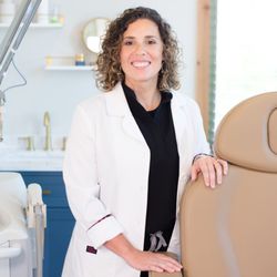 Elysian Med Spa - Charlie Kelly APRN - Injectables, Hormone Replacement Therapy and Medical Weight Loss