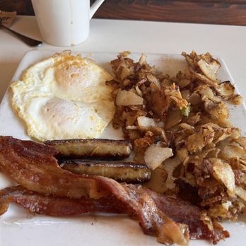 The Pan - The LumberJack Breakfast. Not worth $18 plus tax - Pizza Near Me - Gardena, California The Pan - The LumberJack Breakfast. Not worth $18 plus tax - Pizza Near Me - Gardena, California