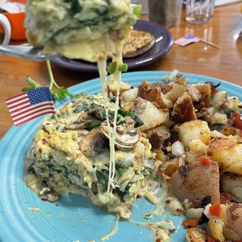 Gold Miner Cafe - Cheesy! Spinach mushroom omelette with pepper jack cheese! - American Near Me - Folsom, California