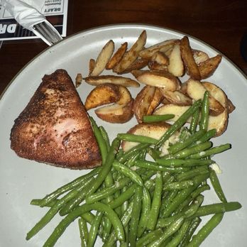Salty's Lodge - Pizza Near Me - Lincoln, Nebraska Salty's Lodge - Pizza Near Me - Lincoln, Nebraska