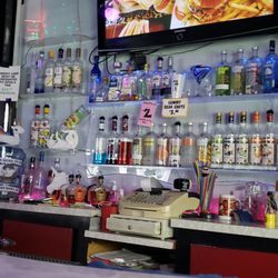 Trixxie’s Jock Stop Bar