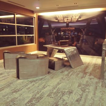 Courtyard by Marriott Seattle Everett Downtown - 2nd floor lounge area - Hotels Near Me - Everett, Washington
