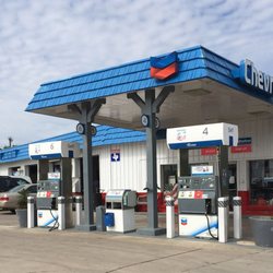 Chevron - Bel Meade Chevron Auto Repair has a team of experienced certified technicians who are ready to tend to your car's service and repair needs.
