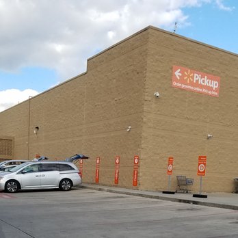 Walmart Grocery Pickup - Pickup is located on the left side of the building (if facing the entrance), right off Loyola Ave. - Grocery Near Me - Kenner, Louisiana Walmart Grocery Pickup - Pickup is located on the left side of the building (if facing the entrance), right off Loyola Ave. - Grocery Near Me - Kenner, Louisiana