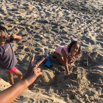 Frazee Beach - Sandcastle building - Beaches Near Me - Carlsbad, California