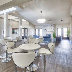 Broadmoor Apartments