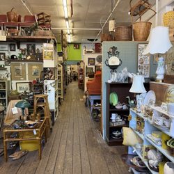 River Market Antique Mall