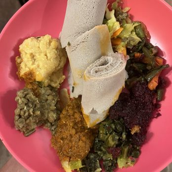 Bole Restaurant - Veggie platter - Ethiopian Near Me - Portland, Oregon Bole Restaurant - Veggie platter - Ethiopian Near Me - Portland, Oregon