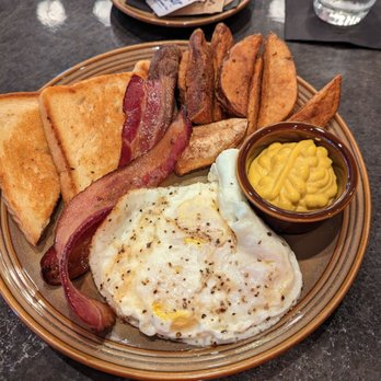 Proximo - Traditional Breakfast - Spanish Near Me - Fort Wayne, Indiana