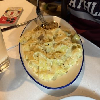 Casa D'angelo New York - Fettucine Alfredo with truffles - Italian Near Me - New York, New York Casa D'angelo New York - Fettucine Alfredo with truffles - Italian Near Me - New York, New York