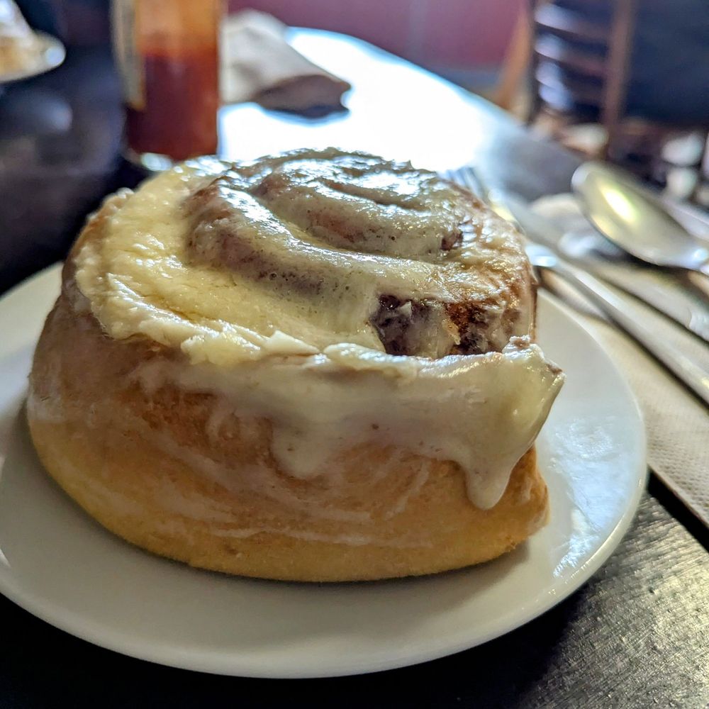 The Chancla ABQ - overpriced $7 cinnamon roll - made in house - Breakfast & Brunch Near Me - Albuquerque, New Mexico The Chancla ABQ - overpriced $7 cinnamon roll - made in house - Breakfast & Brunch Near Me - Albuquerque, New Mexico