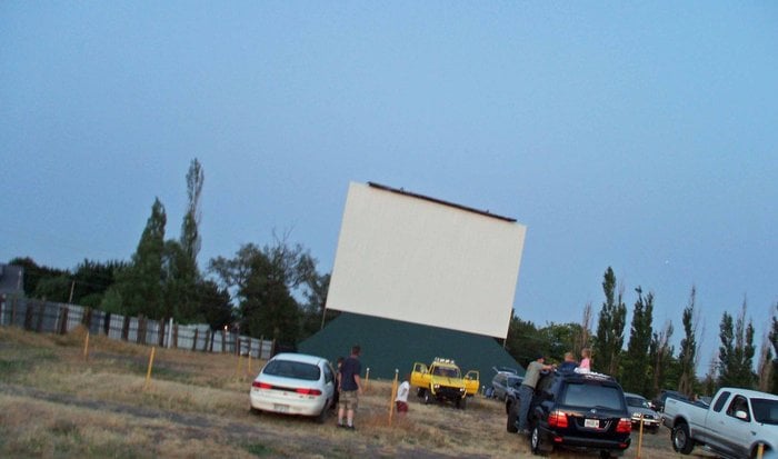 Social spots from La Grande Drive-In