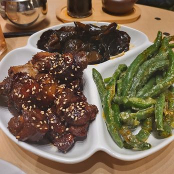 Dumpling Bar - Woodear, green beans, and spare ribs - Chinese Near Me - Encinitas, California Dumpling Bar - Woodear, green beans, and spare ribs - Chinese Near Me - Encinitas, California