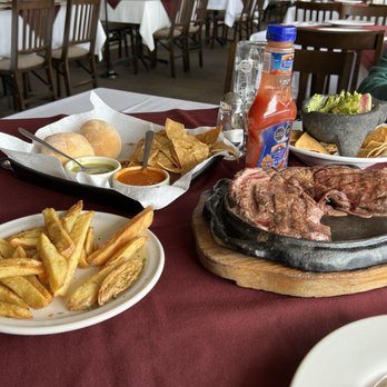 Primer Cuadro - Sirloin steak. One of the worst steaks we've had. Frozen and tasted funny - Mexican Near Me - México, D.F., DIF Primer Cuadro - Sirloin steak. One of the worst steaks we've had. Frozen and tasted funny - Mexican Near Me - México, D.F., DIF