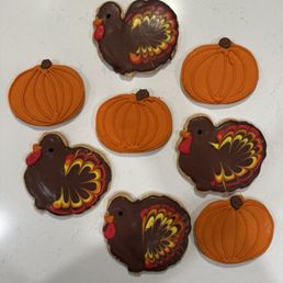 Thanksgiving decorated sugar cookies