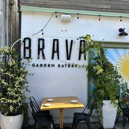 BRAVA GARDEN EATERY - Updated August 2024 - 1363 Photos & 710 Reviews