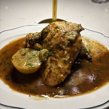 Augie's French - Poulet Frites (chicken and fries) - French Near Me - Santa Rosa, California