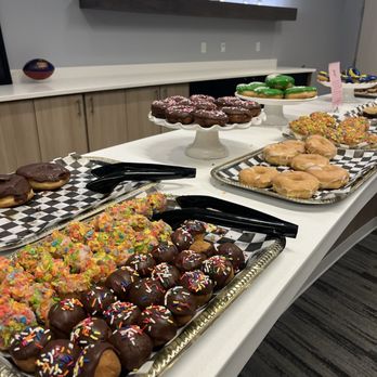 Glam Doll Donuts - Donuts Near Me - Minneapolis, Minnesota