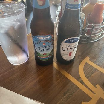 Bigham Tavern - Chicken Wings Near Me - Pittsburgh, Pennsylvania