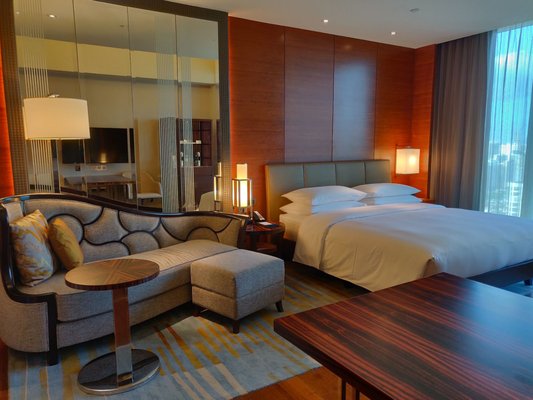 Grand Hyatt Manila by null