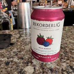 The Red, White & Brew - Can of cider