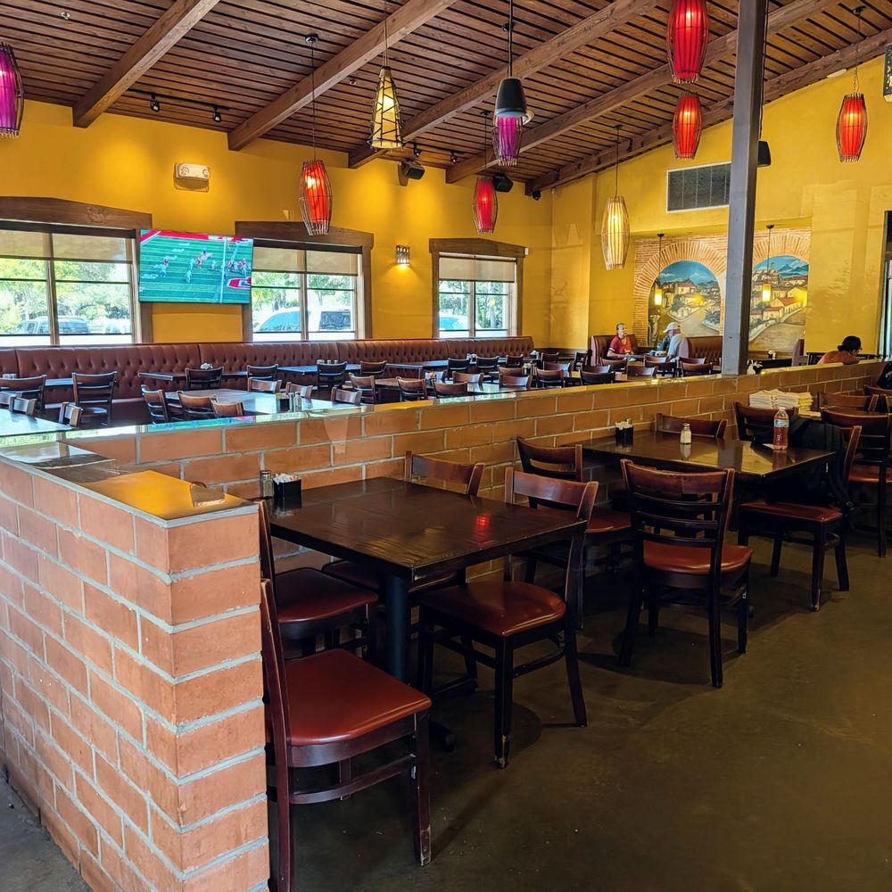 Flores Mexican Restaurant - Interior Restaurant - Mexican Near Me - Austin, Texas Flores Mexican Restaurant - Interior Restaurant - Mexican Near Me - Austin, Texas