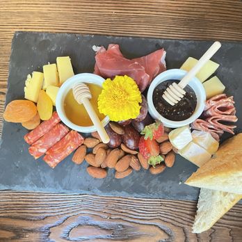 Château - Small charcuterie board - Cocktail Bars Near Me - Walnut Creek, California Château - Small charcuterie board - Cocktail Bars Near Me - Walnut Creek, California