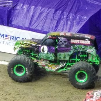 Monster Jam - Gravedigger still loved most by all!!! - Performing Arts Near Me