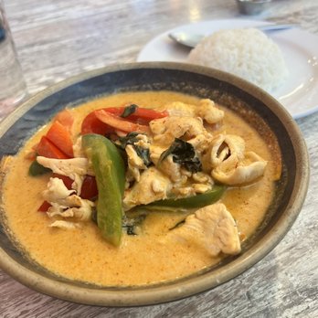 Thai Kitchen St. Charles - Panang Curry with Chicken - Thai Near Me - St Charles, Missouri Thai Kitchen St. Charles - Panang Curry with Chicken - Thai Near Me - St Charles, Missouri