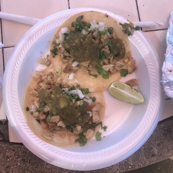 El Jalisciense - Chicken taco - Food Trucks Near Me - Kapolei, Hawaii El Jalisciense - Chicken taco - Food Trucks Near Me - Kapolei, Hawaii