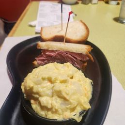 Jack's Juicy Corned Beef Sandwich Jack's Juicy Corned Beef Sandwich