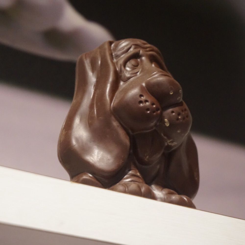 Li-Lac Chocolates - Specialty mold Bassett hound on display - Chocolatiers & Shops Near Me - New York, New York Li-Lac Chocolates - Specialty mold Bassett hound on display - Chocolatiers & Shops Near Me - New York, New York