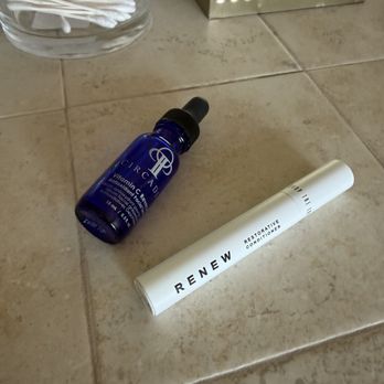 Rooted Skin - Vitamin C Serum and lash conditioner. - Eyelash Service Near Me - La Mesa , California