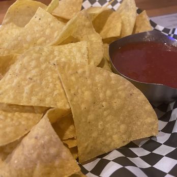 Ruben's Grill + Cantina - Chips /salsa - Mexican Near Me - Loveland, Colorado