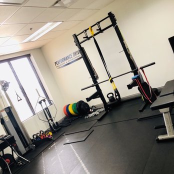 Performance Driven Therapy & Chiropractic - Physical Therapy Near Me - Orlando, Florida