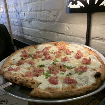 Juliana's - No.1 - Pizza Near Me - Brooklyn, New York Juliana's - No.1 - Pizza Near Me - Brooklyn, New York