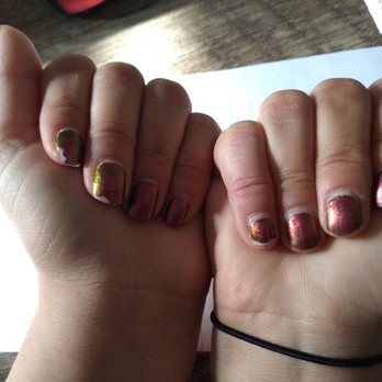 Queen Nails - As you can see, my nails are now in horrible shape! Never again! - Nail Salons Near Me - Stockton, California
