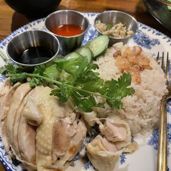 Straits - Honolulu - Hainan chicken - Asian Fusion Near Me - Honolulu, Hawaii