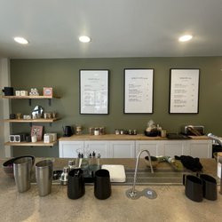 Maui Matcha - Pretty open minimalist aesthetic