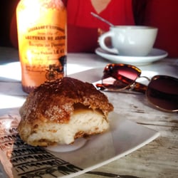 Las estrellas de la casa, sus bolitas de queso ¡Pruébenlas calientitas!