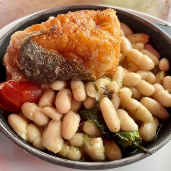 Sagradas Tapas - Bacalao a la Llauna - Tapas Bars Near Me - Barcelona, B Sagradas Tapas - Bacalao a la Llauna - Tapas Bars Near Me - Barcelona, B