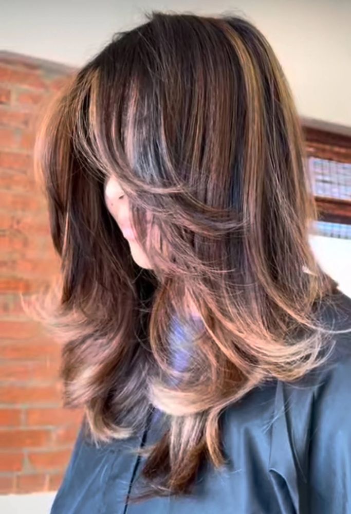 Hair By Ivette Logo