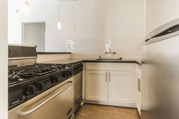 Hollywood Tower Apartments by null